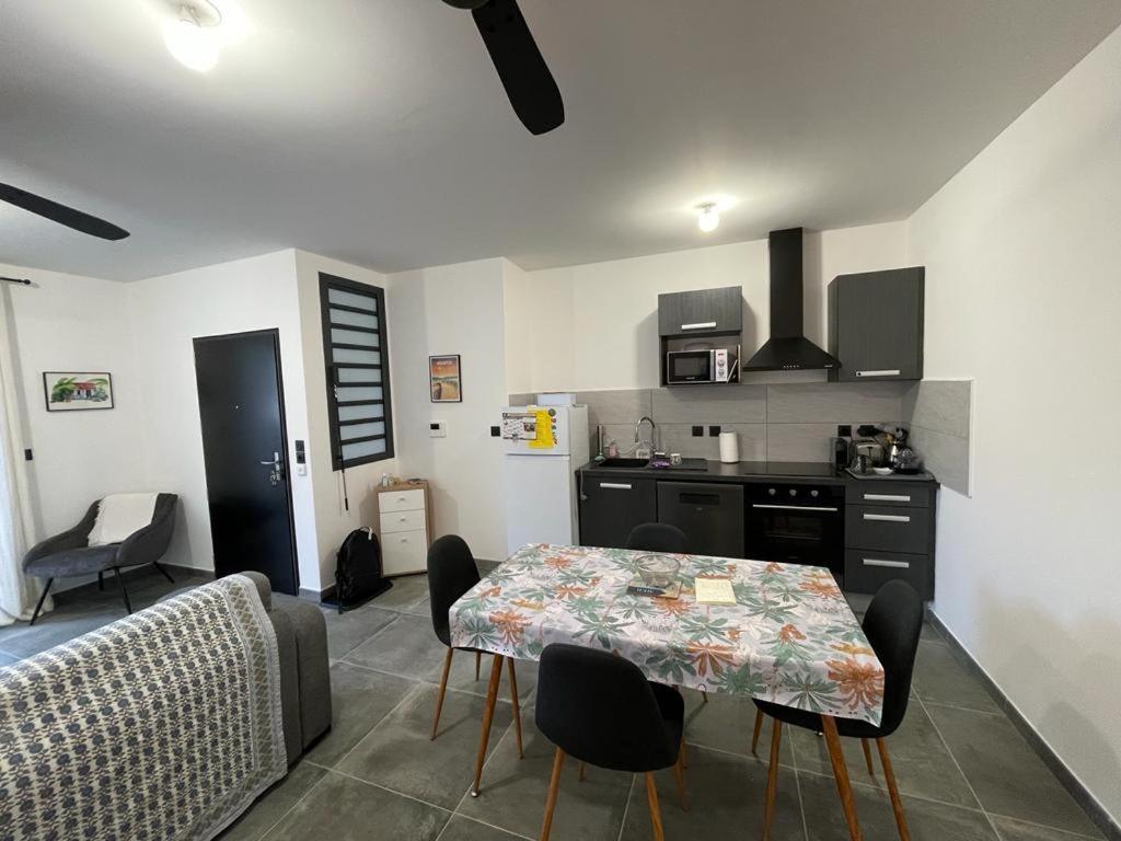 Ferienwohnung Leu Girembelle Saint-Leu Exterior foto